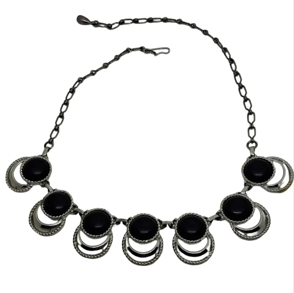 🖤 1959 Sarah Coventry "Bold and Beautiful" Black Cabochon Choker Necklace - Picture 3 of 8